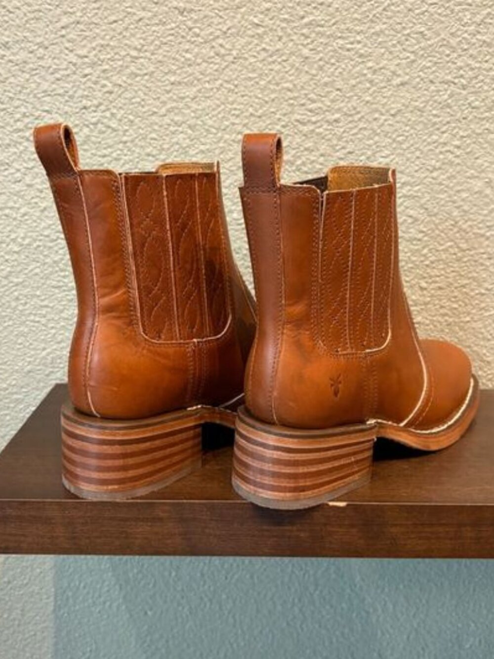 Frye Campus Chelsea Boot Saddle - Picture 4 of 4